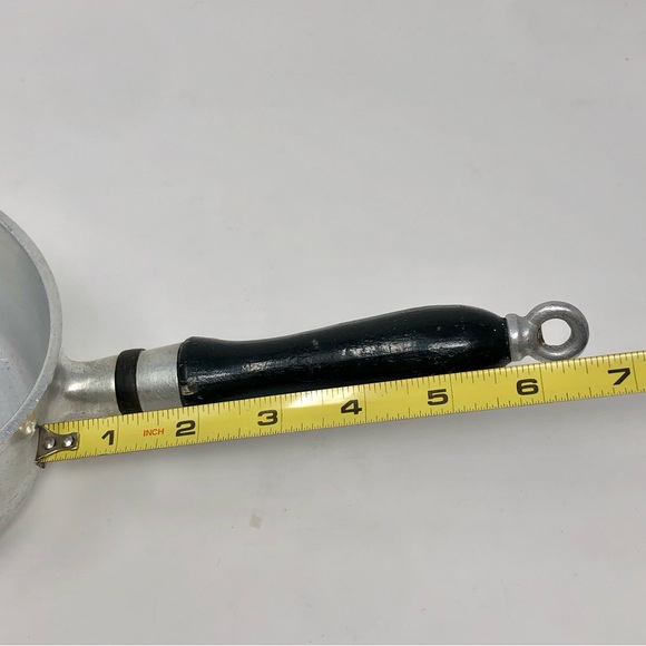 WEAR-EVER Aluminum Sauce Pan Pot #1040 1/2 Made In Canada Wooden Handle No Lid - Picture 10 of 10